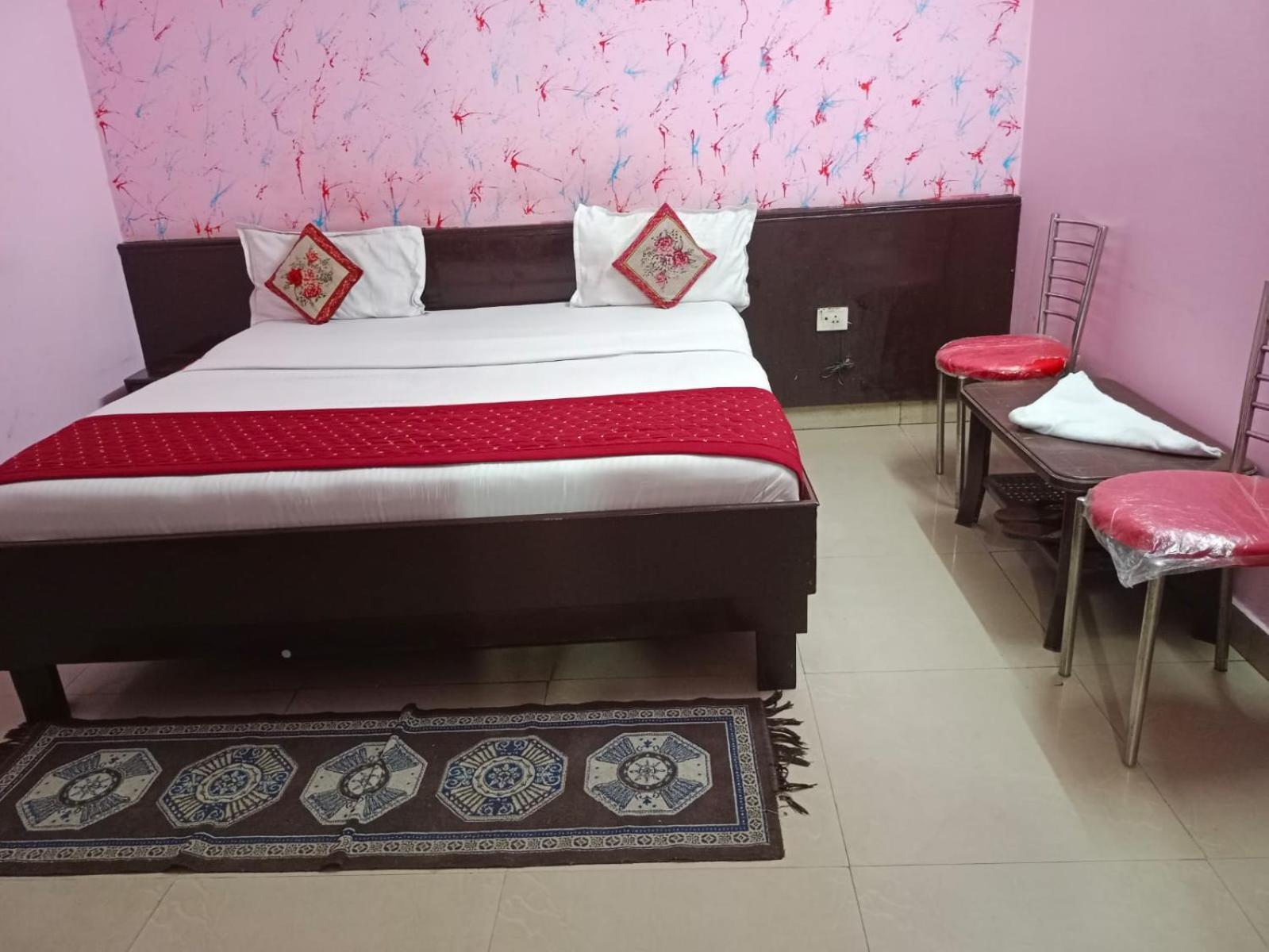 ניו דלהי Airport Hotel Pariksheet Inn מראה חיצוני תמונה