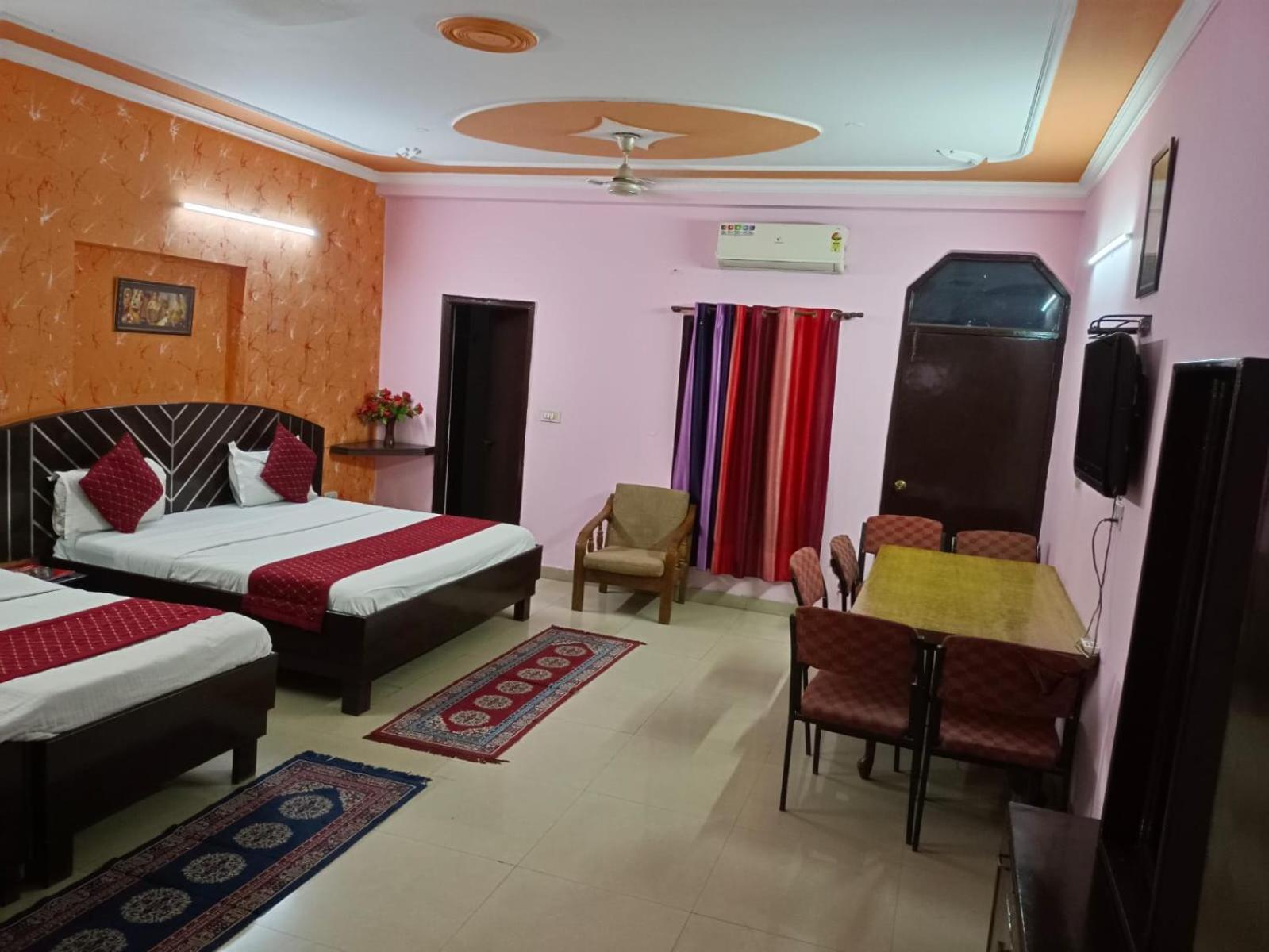 ניו דלהי Airport Hotel Pariksheet Inn מראה חיצוני תמונה