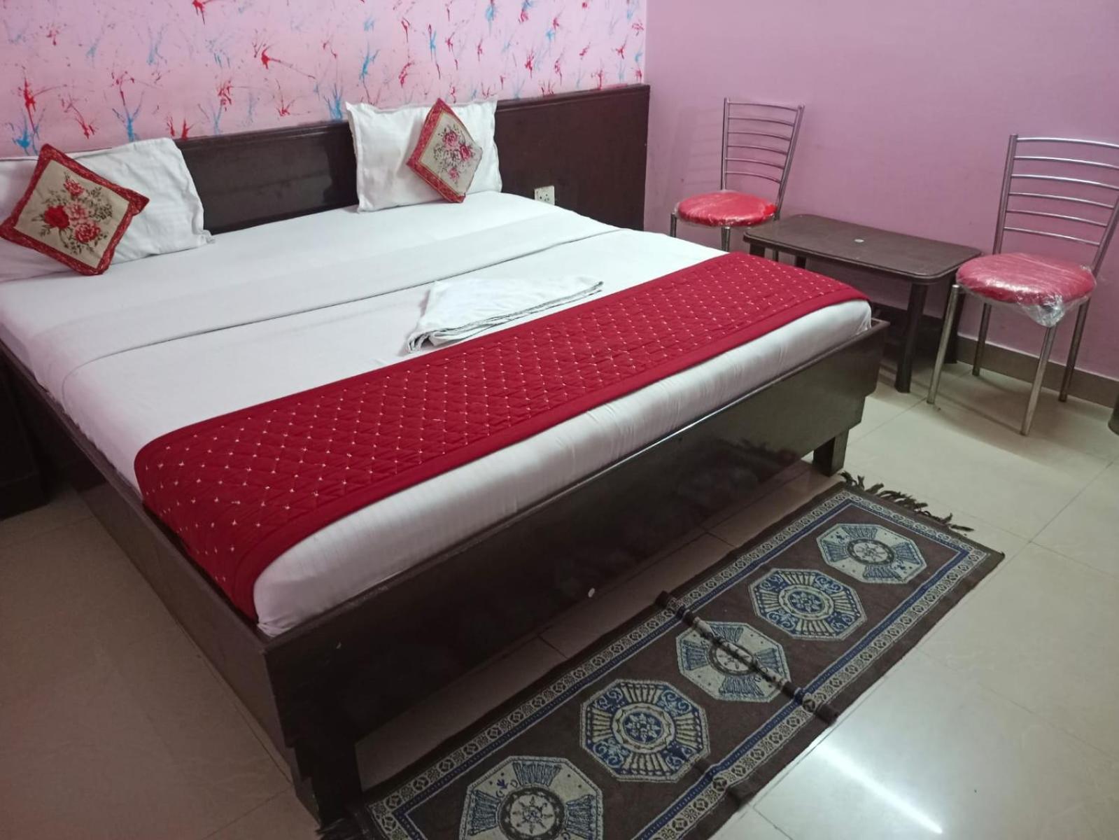 ניו דלהי Airport Hotel Pariksheet Inn מראה חיצוני תמונה